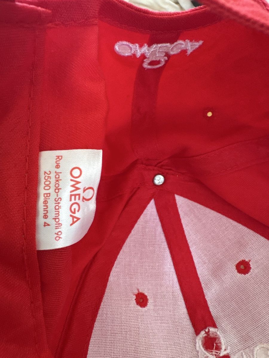 Hüte, Mützen & Caps: Omega Kappe rot – Gebraucht aus Zürich von strickliesel1996 2