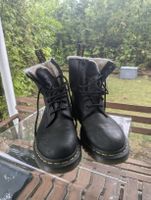 Dr. Martens Serena Black Leather Faux Fur Lined Winter 39