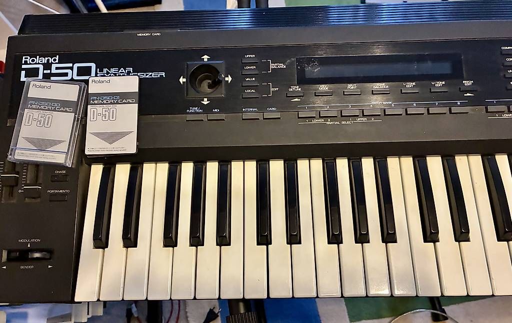 Roland Strumenti musicali: Roland D50 Linear Synthesizer – Usato da Reinach BL venduto da apl_b7pz 2