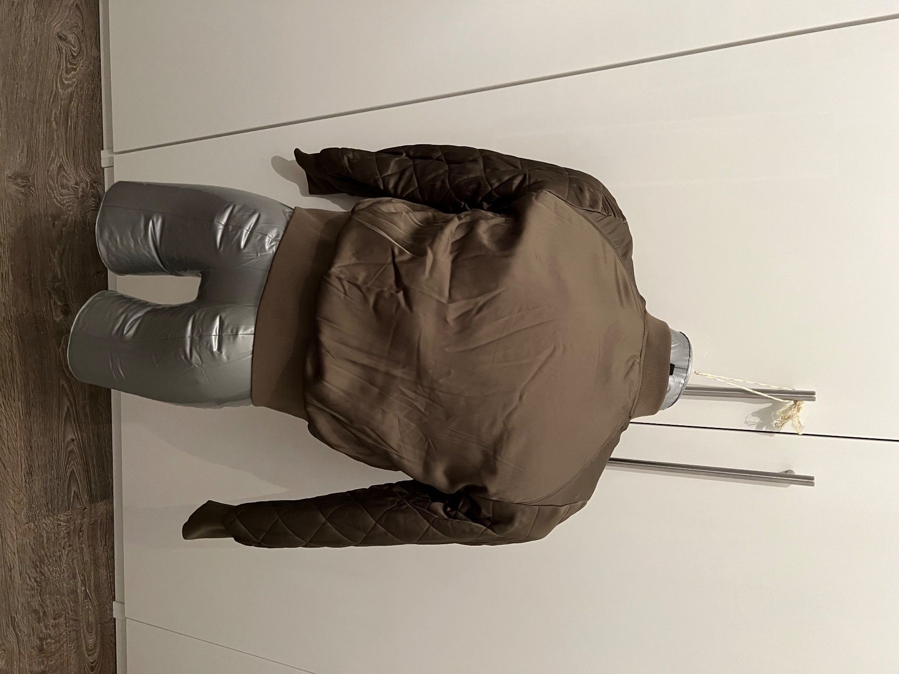 H&M Giacche: Übergangsjacke Grösse 42 – Usato da Weiach venduto da LemonJuice1995 4