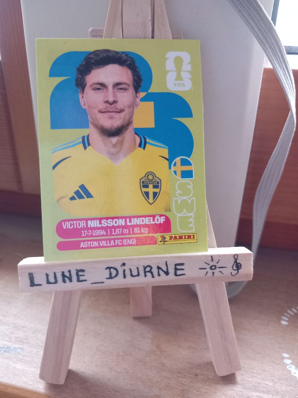Panini Sammelbilder & Trading cards: Carte Panini 2026 Victor Lindelöf SWE6 – Gebraucht aus Salavaux von Lune_Diurne