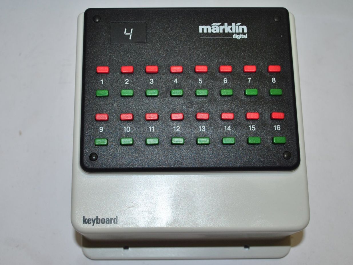 Märklin Modellini di ferrovie: Märklin Keyboard 6040 (PDB072) – Usato da Aarwangen venduto da Bahnsupport