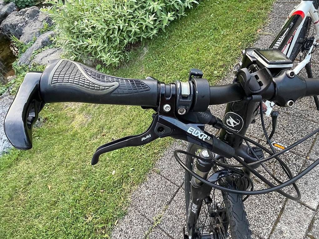 Pezzi di ricambio: Merida Crossway Velo  hydraulische Bremsen – Usato da Niederurnen venduto da ang_h2zg 3