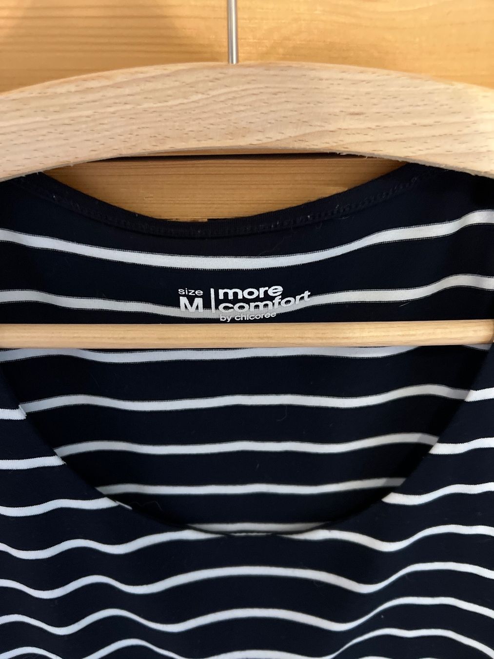 T-shirt: Kurzarm-Shirt figurbetont – Usato da Kirchberg BE venduto da Bergdorf16 2