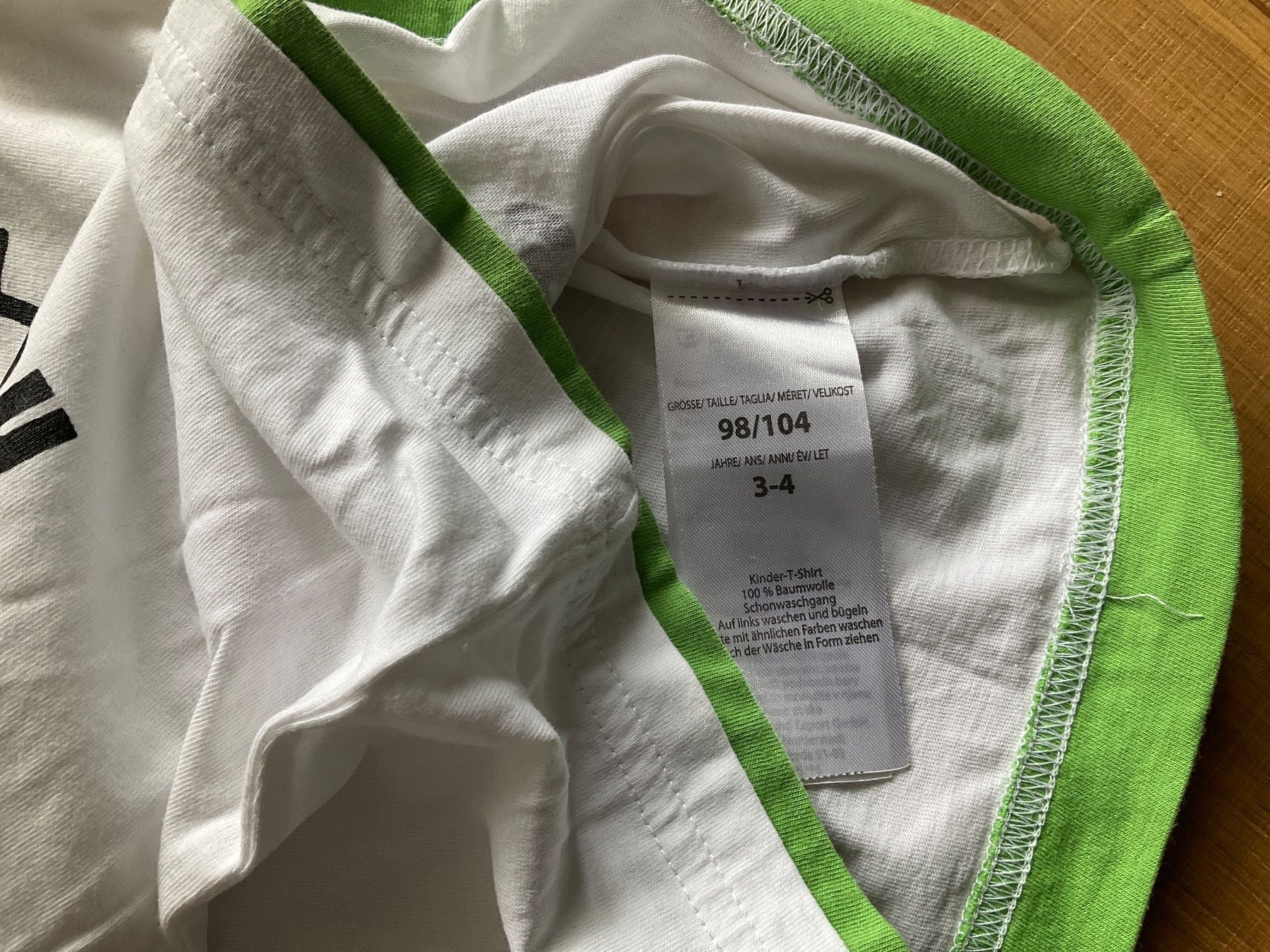 Camicette, T-shirt & Top: 3x Tshirts Gr. 98 – Usato da Winterthur venduto da aionila 6