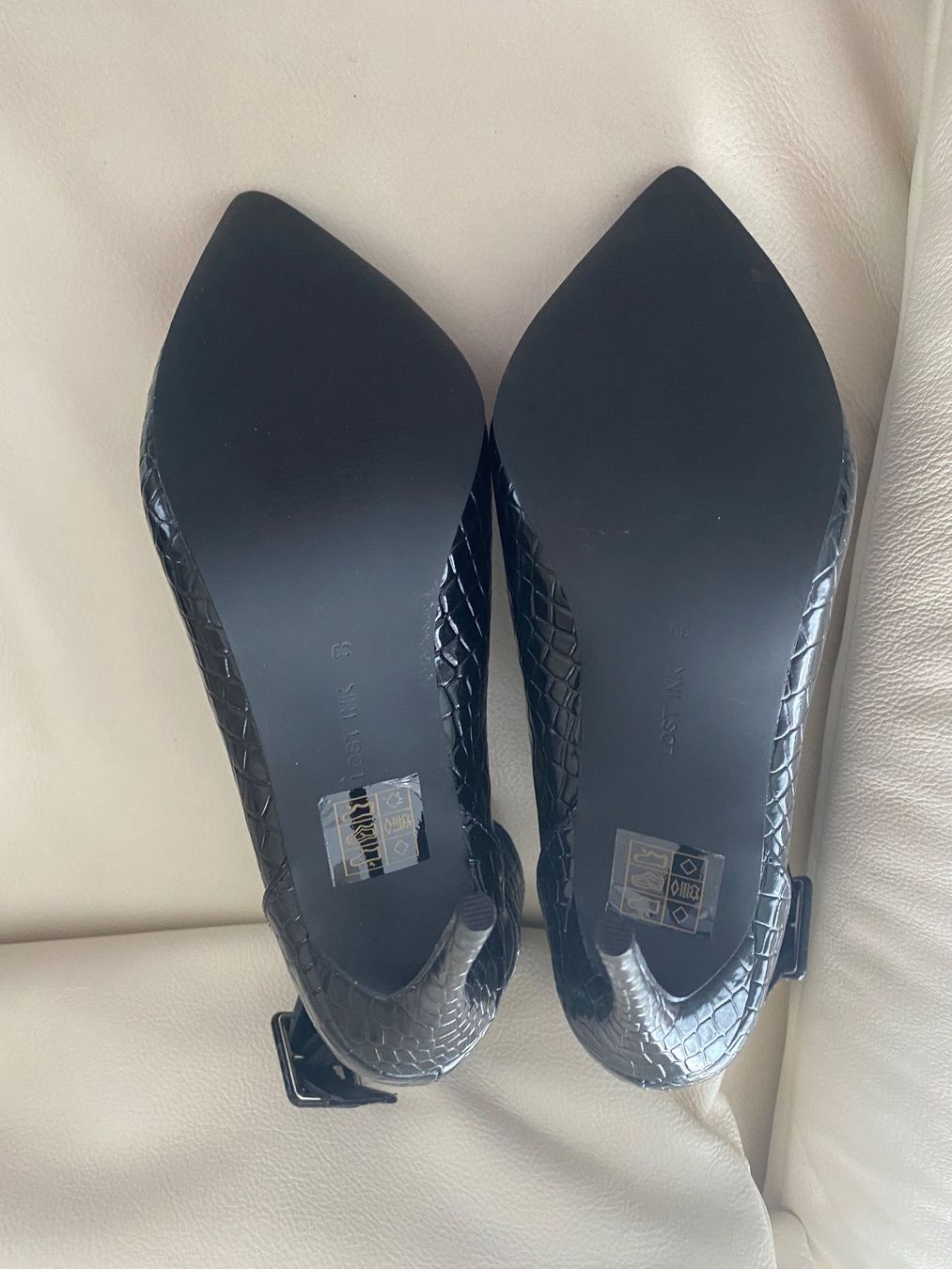 Damenschuhe: Extravaganter seltener Damen High-Heel, nero, Gr. 39 – Neu und originalverpackt aus Winkel von ferrari2022 7