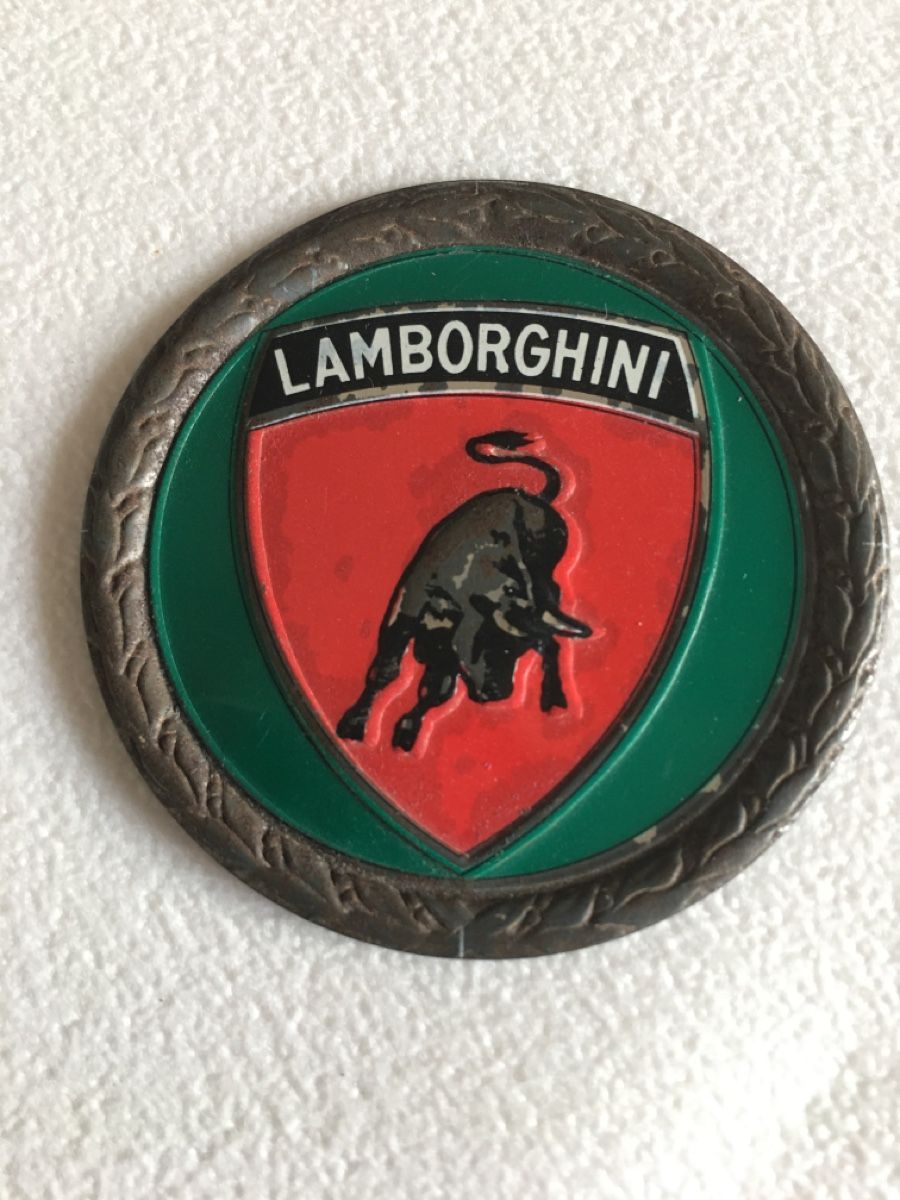 Lamborghini Tutti pezzi di ricambio auto: Lamborghini Emblem  original – Usato da Grellingen venduto da Toyhamster