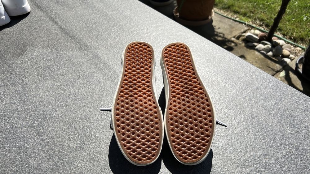 Vans Scarpe da uomo: Vans Suede Gr. 40.5 – Nuovo (secondo la descrizione) da Lengnau BE venduto da CeRi17 4