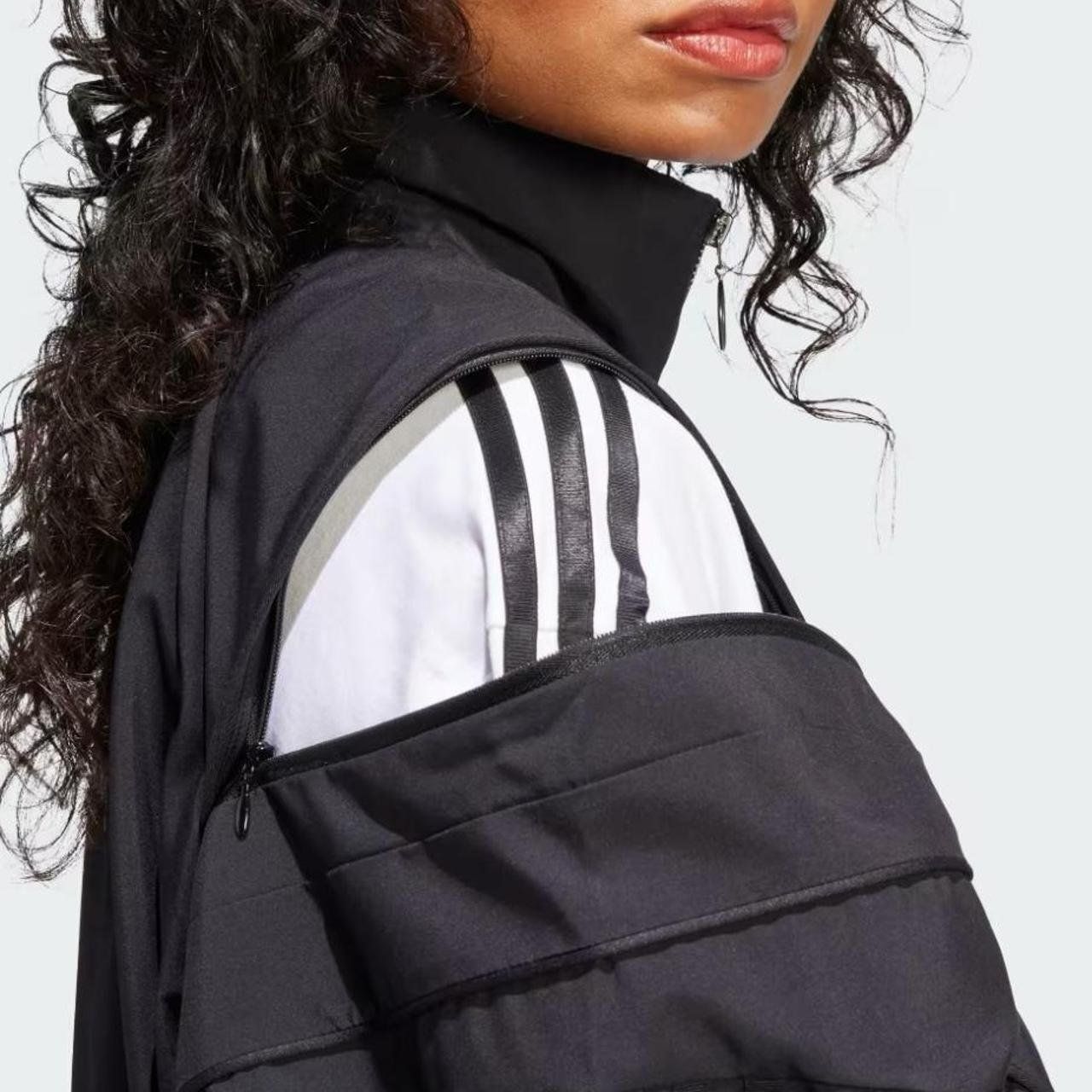 Adidas Jacken: adidas jacke schwarz – Gebraucht aus Matten b. Interlaken von anisacorner 3