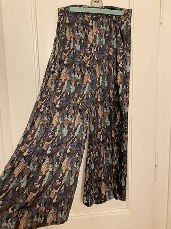 Culotte Suite13Lab Hose, Gr. XS, neuwertig, tolles Muster!
