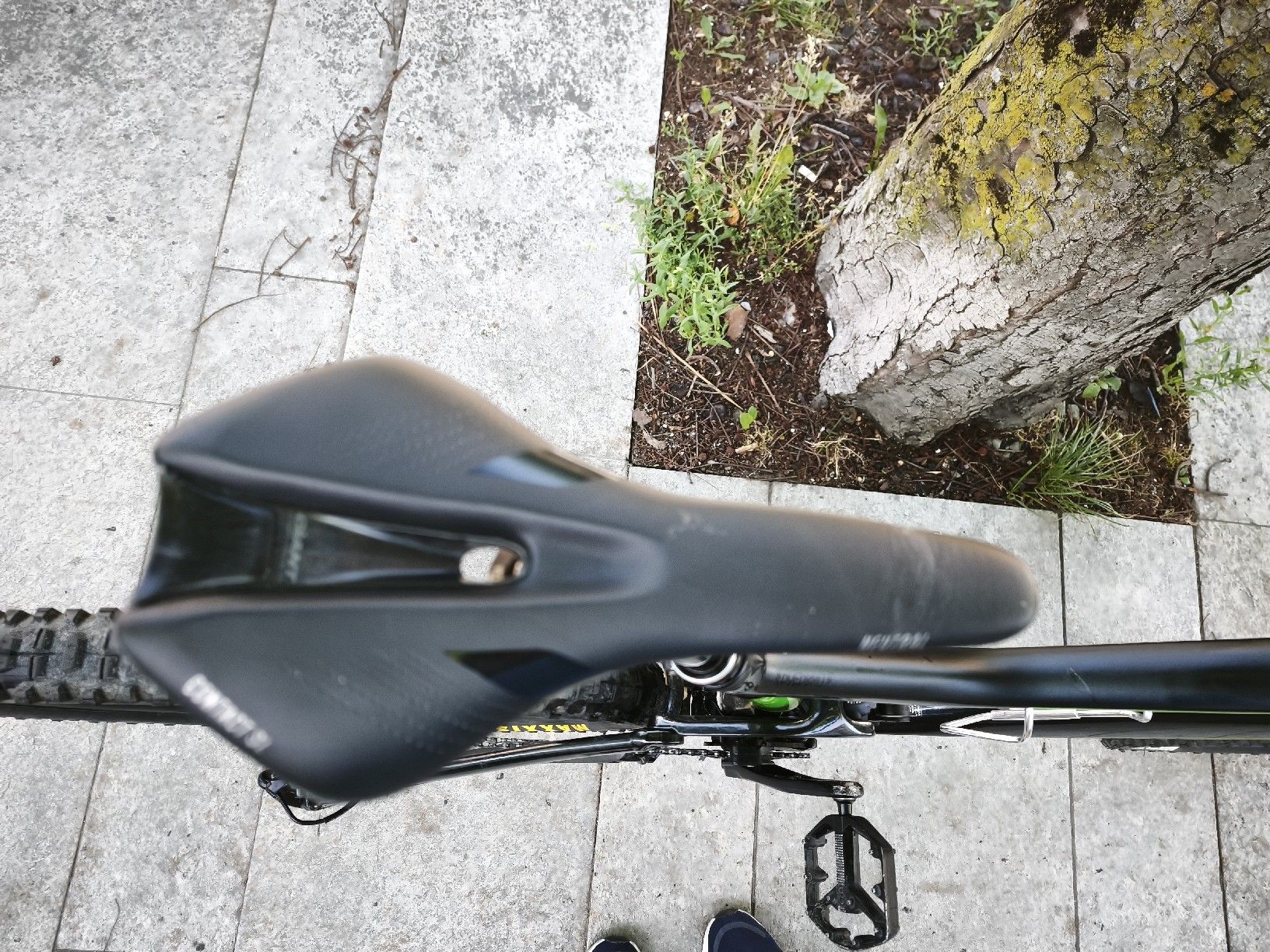 Giant Velos: Giant Reign Advanced Carbon 27.5 Enduro – Gebraucht aus Chur von tun_dy8m 3