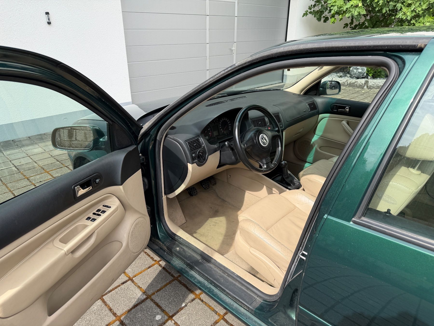 VW Autos: VW Golf 2.3 – Gebraucht aus Reitnau von keistr6 7