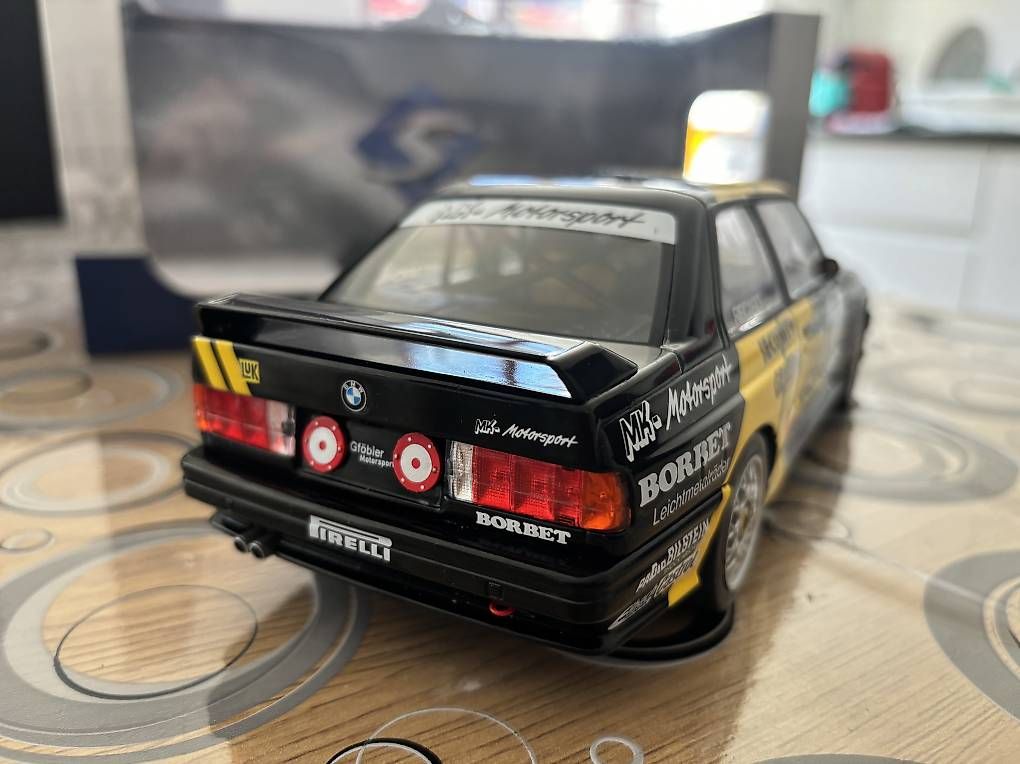 Modellini d'auto: Modellino BMW M3 e30 1/18 – Nuovo e nell'imballaggio originale da Lodrino venduto da angeloige 1