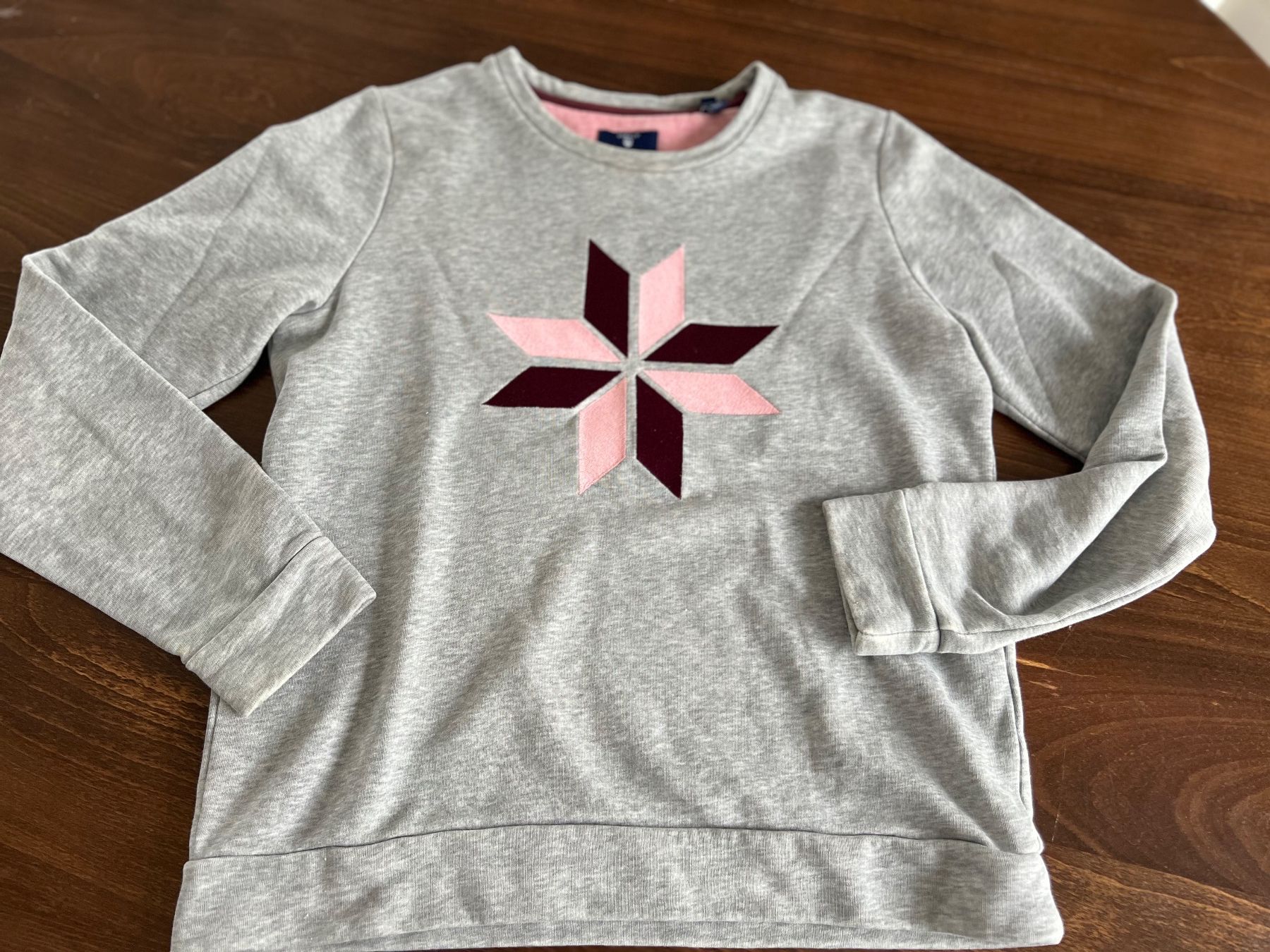Gant Pullover & Sweatshirts: GANT Damen Pullover Grau, Grösse S – Gebraucht aus Ebmatingen von Mistelu