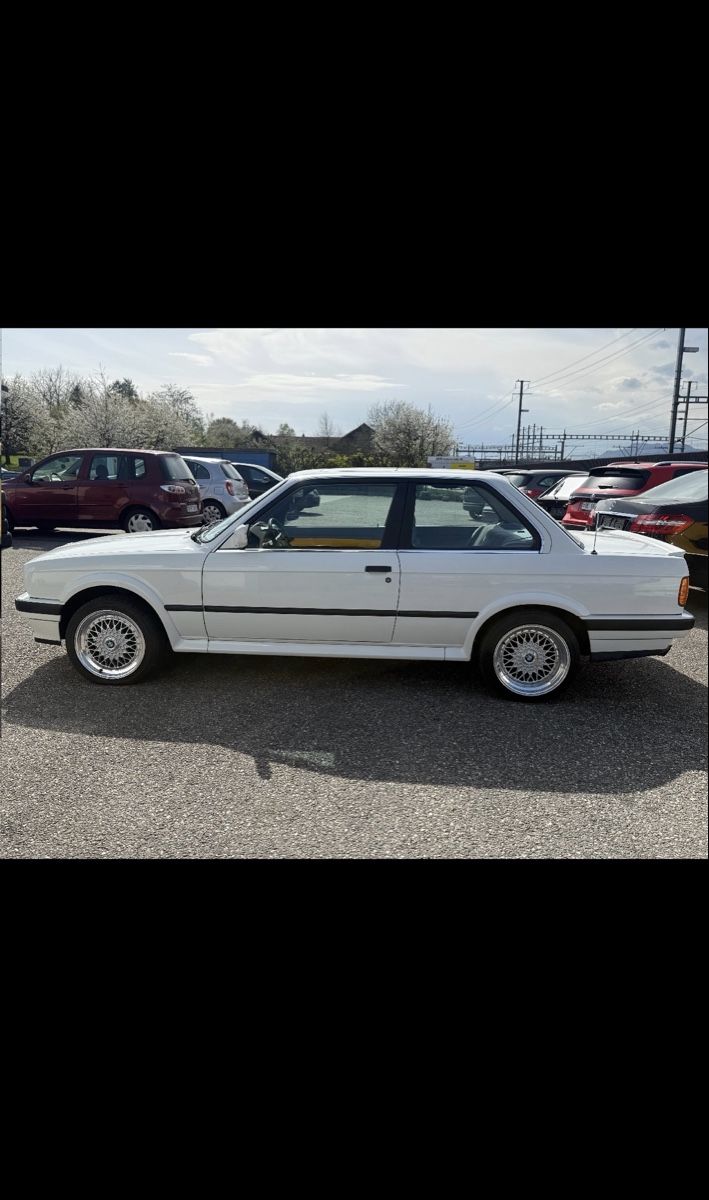 BMW Automobili: BMW 325 E30 IX – Usato da Bellach venduto da man_8llv 4
