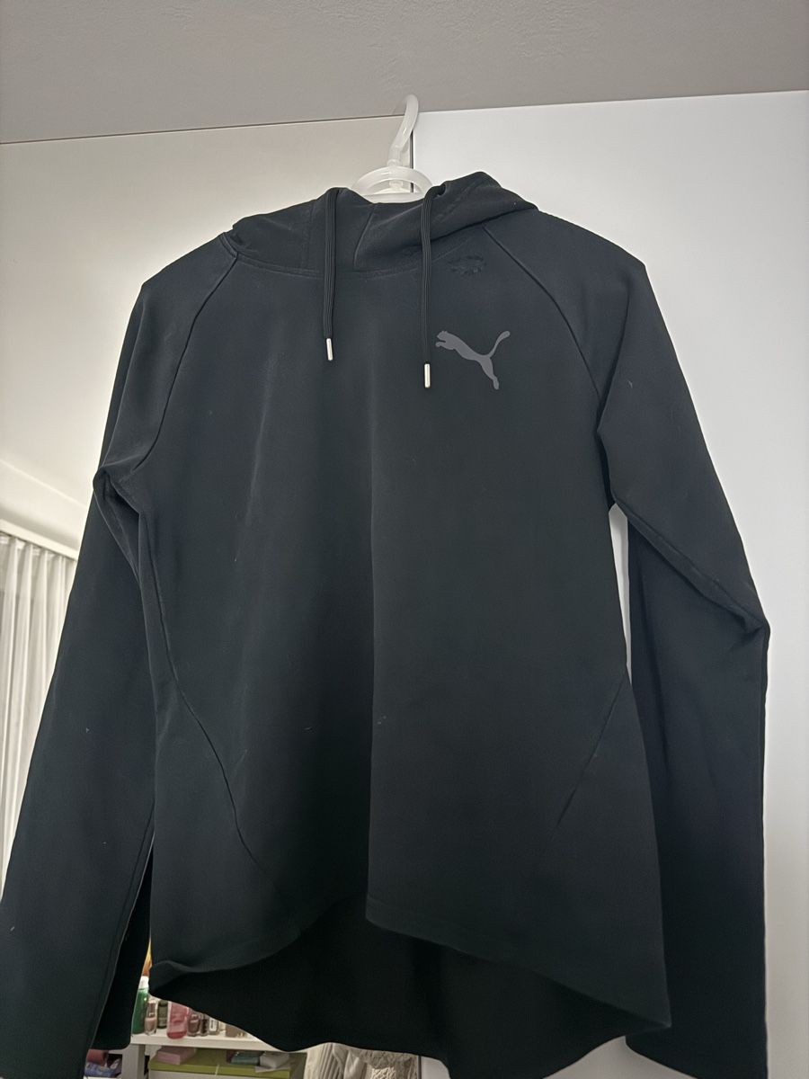 Puma Maglioni & Felpe: Schwarzes Puma Langarmshirt Grösse S – Usato da Pfäffikon ZH venduto da Tetu.33