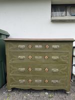 Schöne Landhauskommode