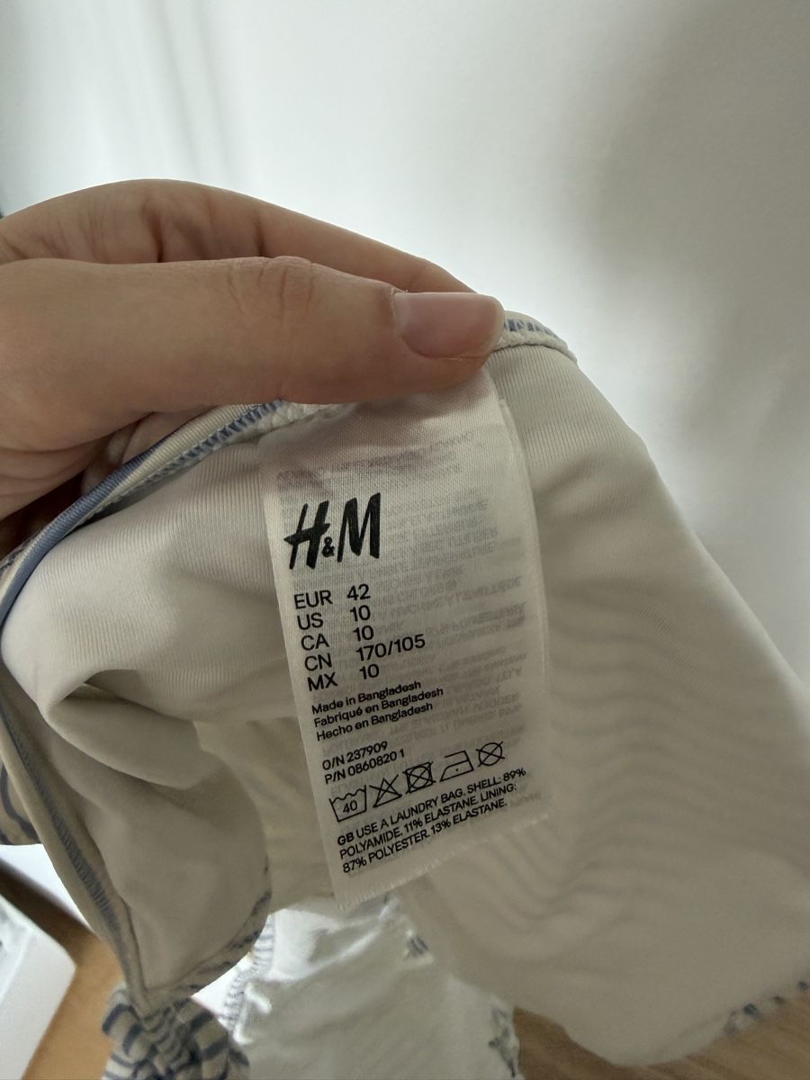 H&M Costumi da bagno & Bikini: HM Bikini Set, Grösse 80C/42, blau-weiss gestreift – Usato da Emmenbrücke venduto da Leeaa.b 5