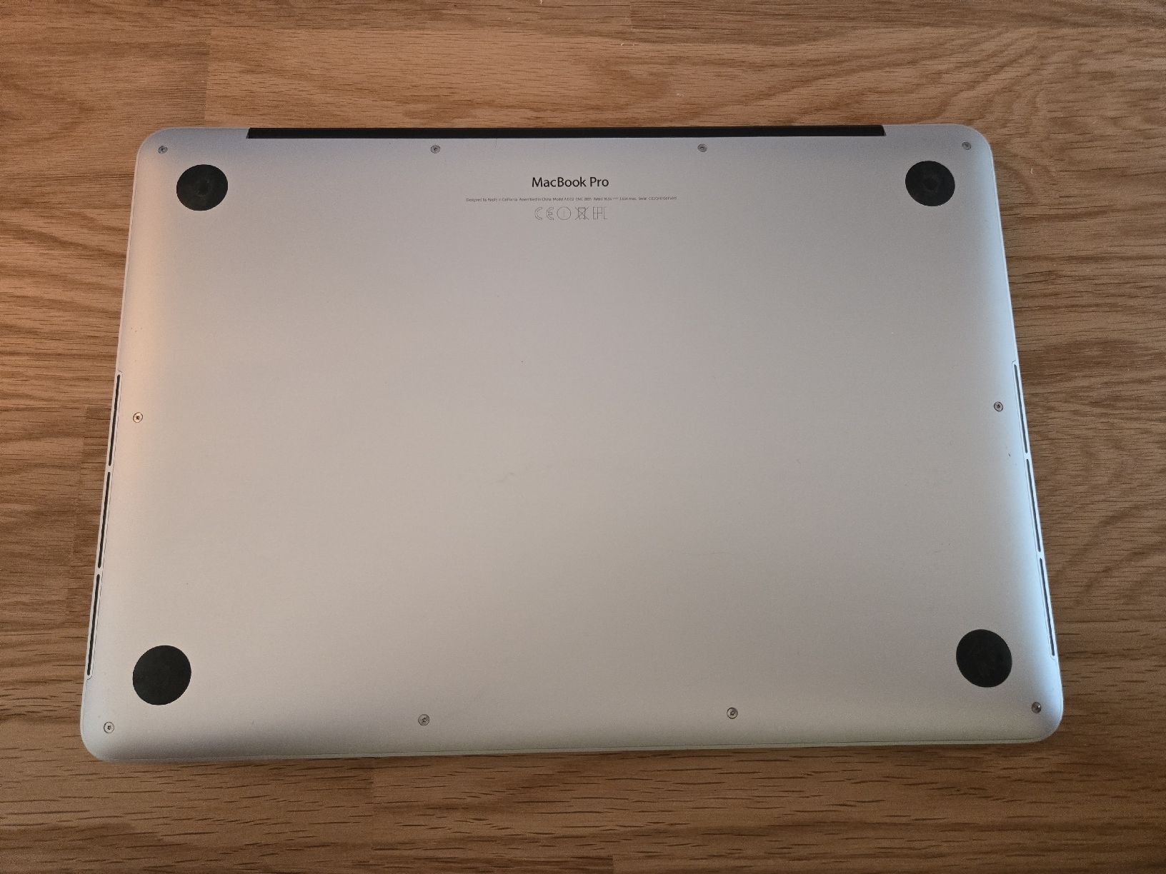 Apple Notebook: Apple MacBook Pro 2015 mit nur 199 Ladezyklen mit Ladegerät – Usato da Biberist venduto da Volo28 8