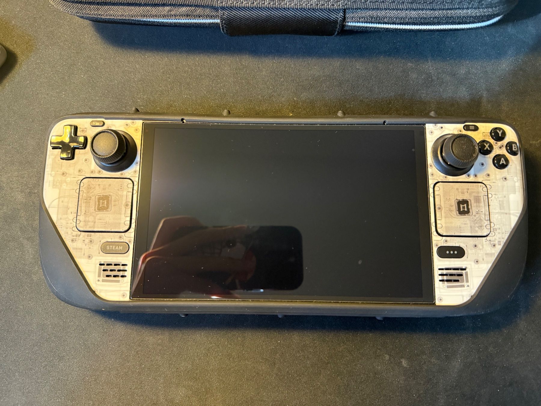 Valve Console: Steam Deck 1TB inkl. Killswitch Case – Usato da Zürich venduto da mic_qnt9