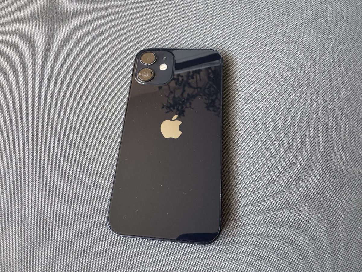 Apple Telefoni cellulari / Smartphones: Apple iPhone 12 Mini iCloud – Difettoso da Lausanne venduto da Denis- 7