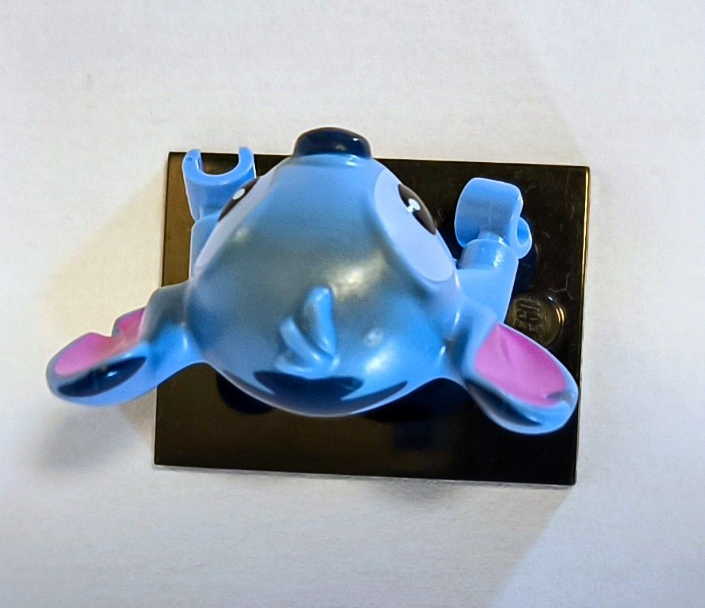 Lego Kit di costruzioni: Lego Minifigures Disney - Stitch – Usato da Muri AG venduto da Kramsi 5