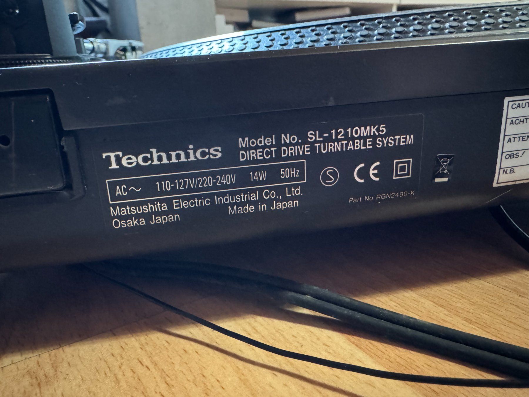 Technics Plattenspieler: Technics SL-1210 MK5  - Direktantrieb Plattens... – Gebraucht aus Zürich von Makesome01 1