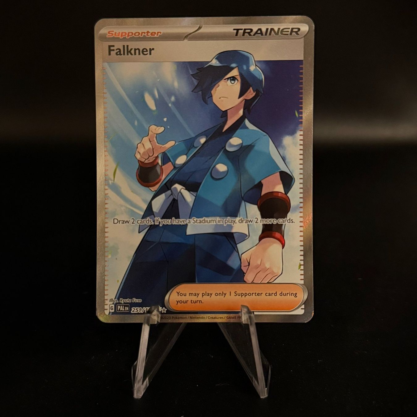 Pokémon Carte collezionabili: Falkner #251 Pokemon Paldea Evolved – Usato da Feuerthalen venduto da Plazatoys