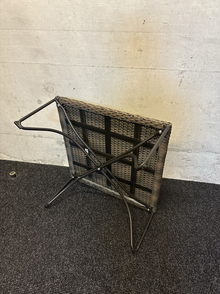 Tavoli: Outdoor rattan table – Usato da Meilen venduto da M_71 2