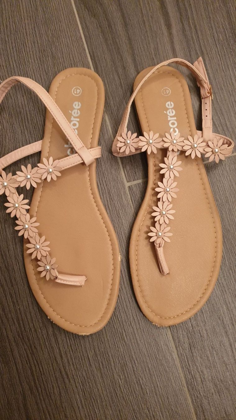 Scarpe da donna: Sommersandalen – Usato da Clarens venduto da fur_bxq2