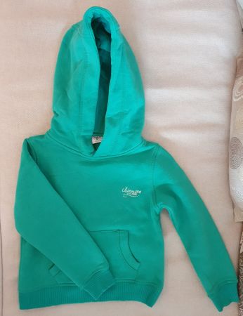 warmer grüner Hoodie Chiemsee Gr. 110 NEU