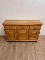 Vintage Landhaus Sideboard aus massivem Tannenholz