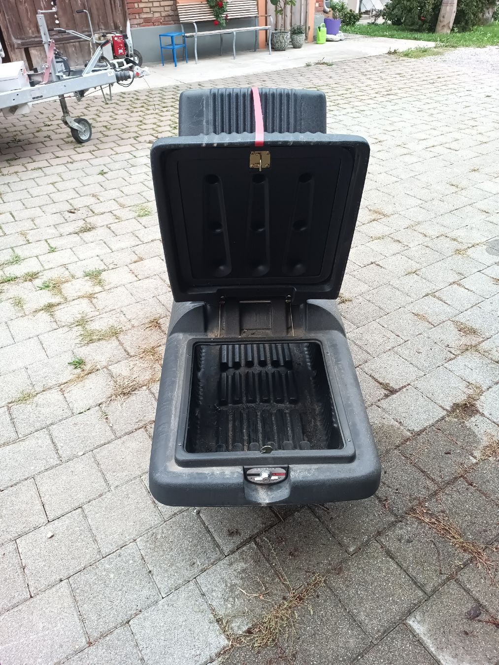 Accessoires: Pick up Box – D'occasion à Hosenruck par giorga 1