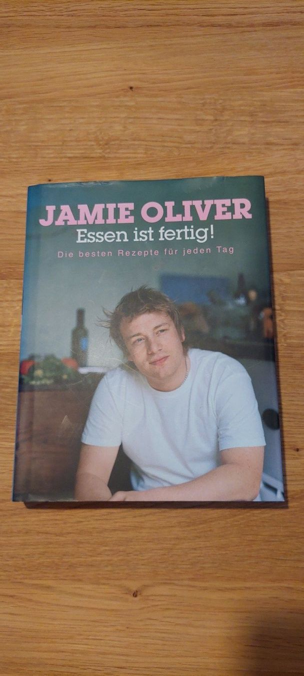 Libri: Jamie Oliver- Essen ist fertig! – Usato da Schaffhausen venduto da Robuco_93