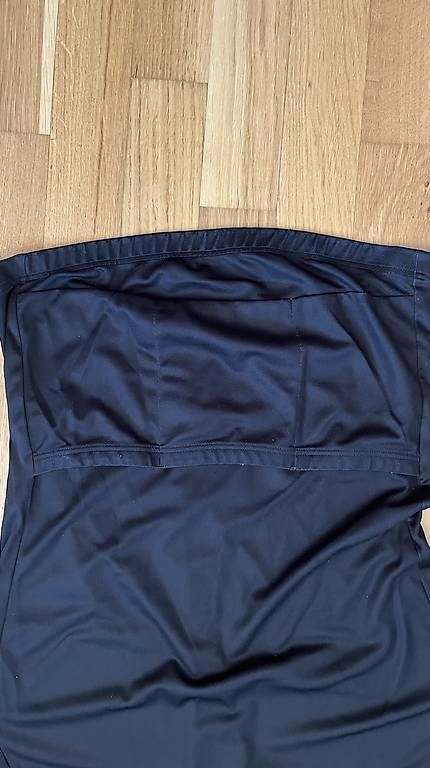 Canottiere & Pantaloni: Rennradtrikot  Grösse M AGU – Usato da Lyss venduto da lar_n9vr 3