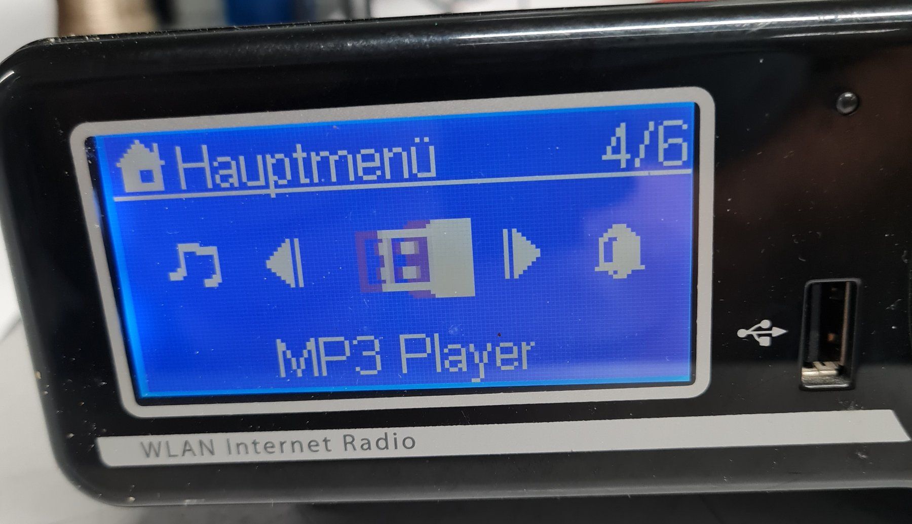 Medion Radio: Medion Internetradio, Wireless, FM, MP3, Wecker – Usato da Horw venduto da Arta20000 5
