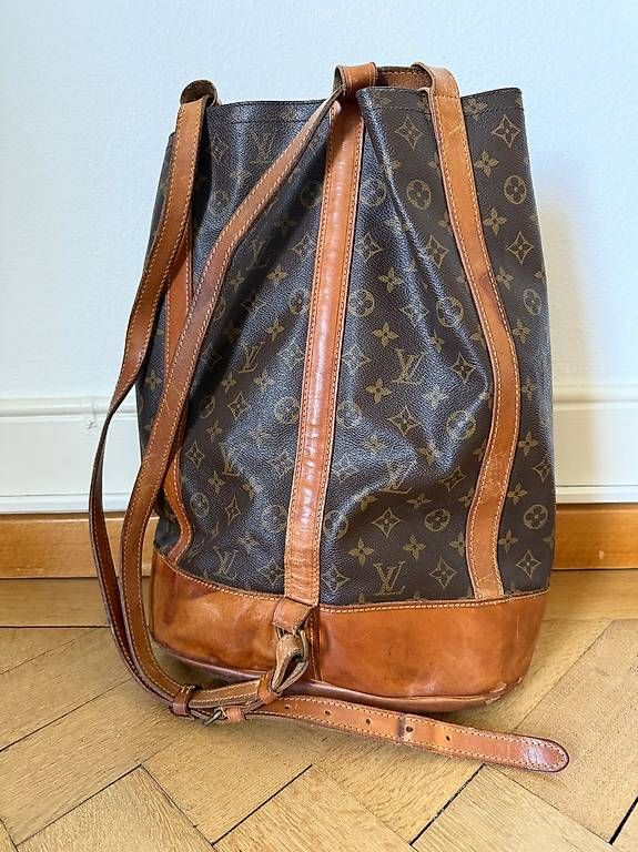 Louis Vuitton Borse: Louis Vuitton Monogram Randonnée Segeltuch – Usato da Bern venduto da CH26 1