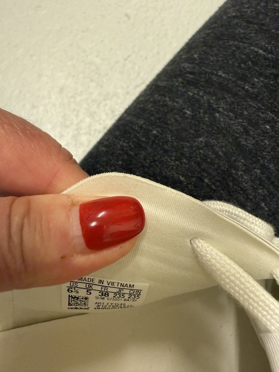Stella McCartney Scarpe da donna: Adidas by Stella McCartney Trainers, Pristine White, UK 5 – Usato da Meggen venduto da Hublot2009 5