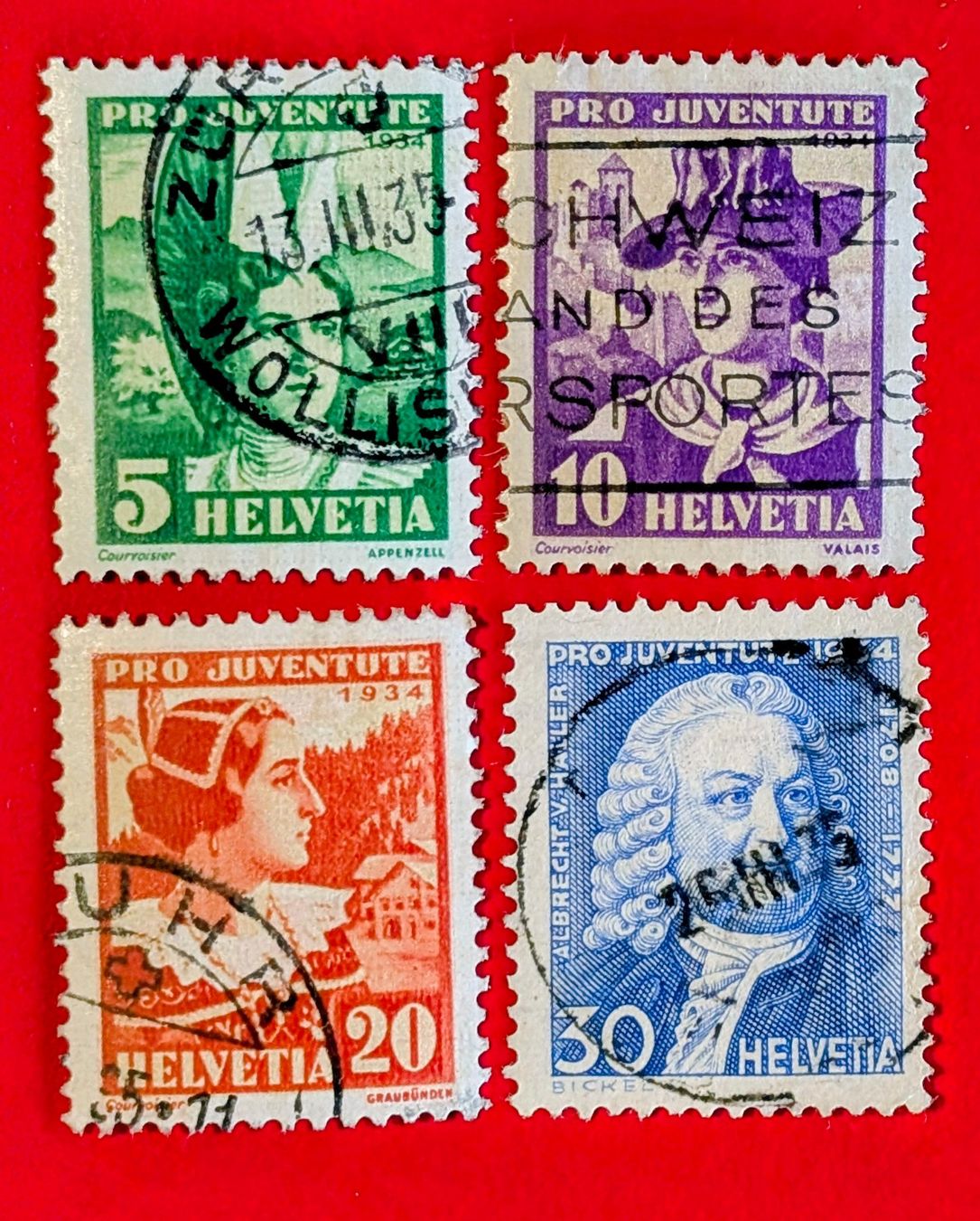 Tutti i francobolli: PRO JUVENTUTE SATZ 69 - 72 1934 GESTEMPELT – Usato da Düdingen venduto da Quartierstrasse