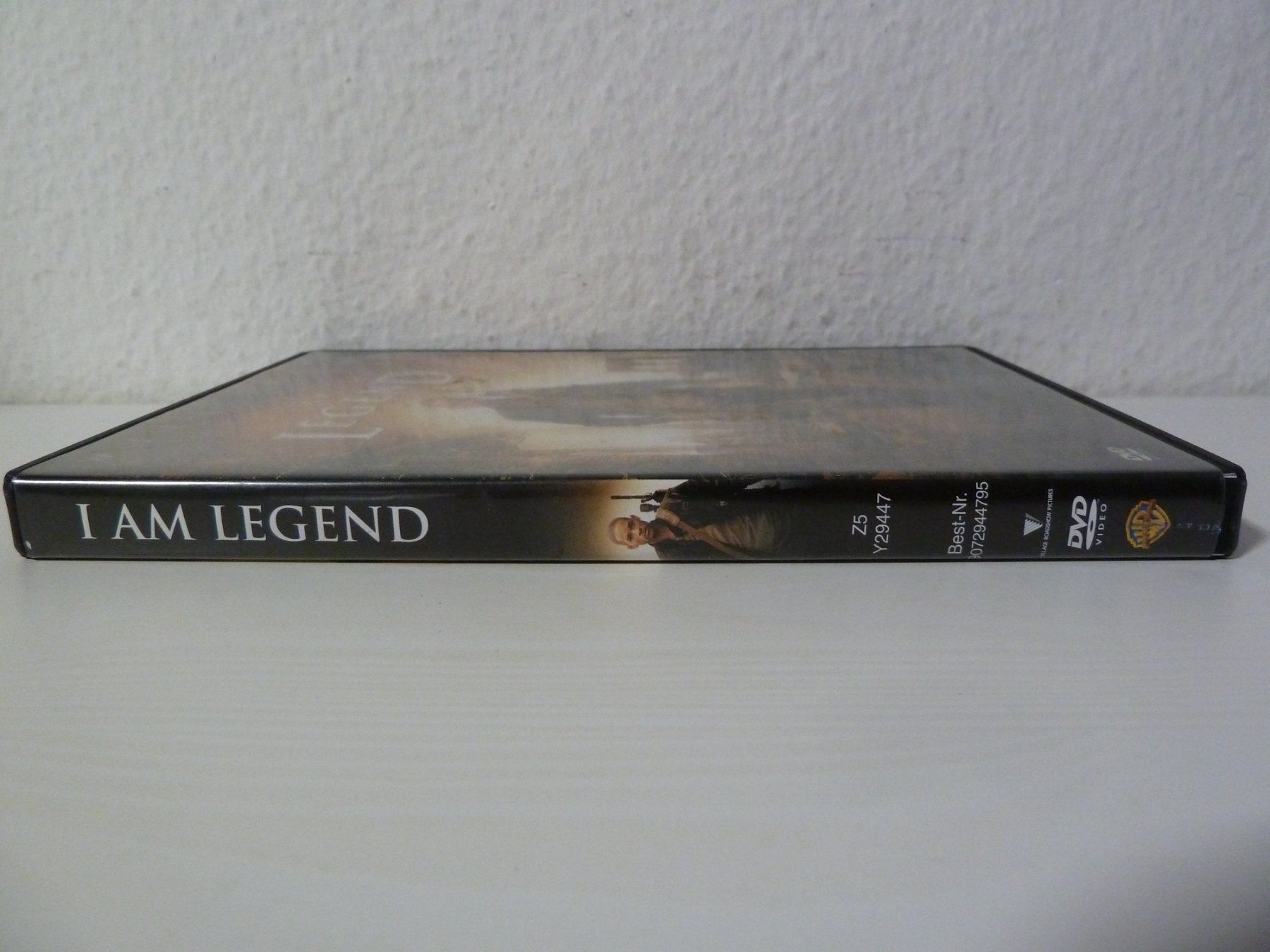 Tutti i DVDs: I Am Legend  [DVD] – Usato da Abtwil SG venduto da Pfusius 2