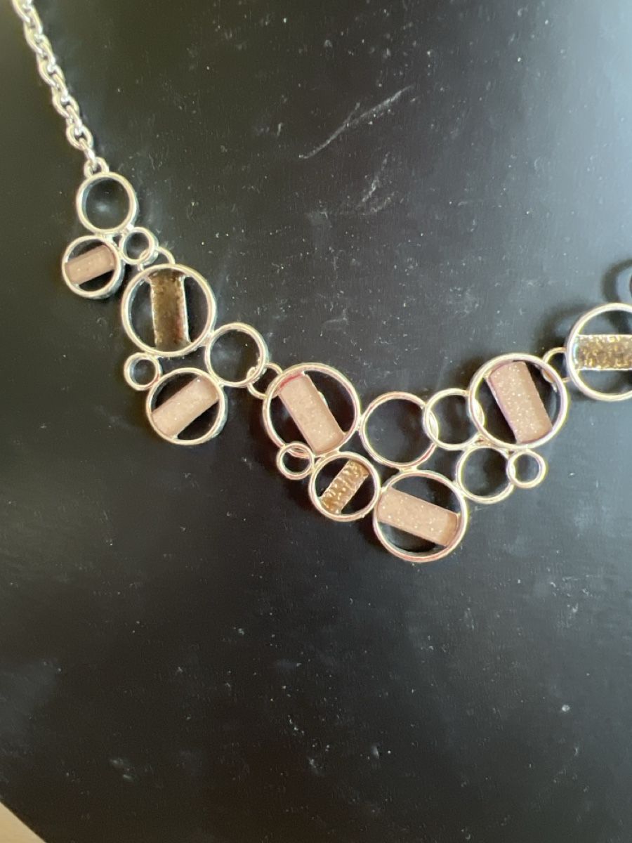 Catenine: Halskette Silberfarben mit Elementen – Nuovo (secondo la descrizione) da Seon venduto da Sunny-Schmuck78 1