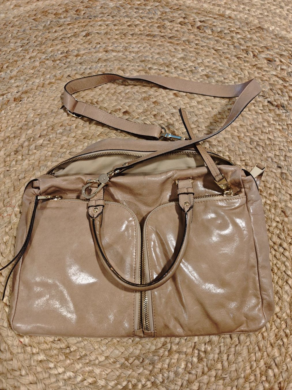 Sacs femmes: Edle Ledertasche von Pasito, beige – D'occasion à Gunzgen par 0Aurin0