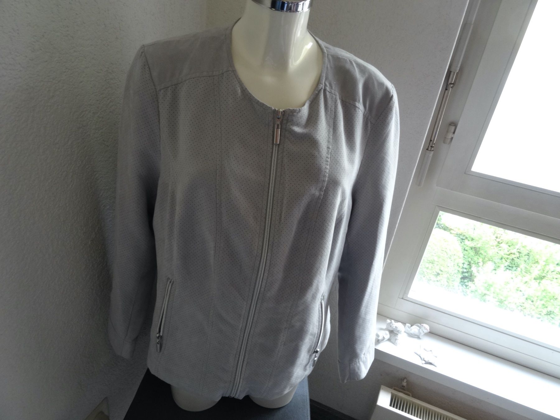 Giacche: leichte Damen - Jacke  Grösse 46 – Nuovo (secondo la descrizione) da Allenwinden venduto da Obalu 1