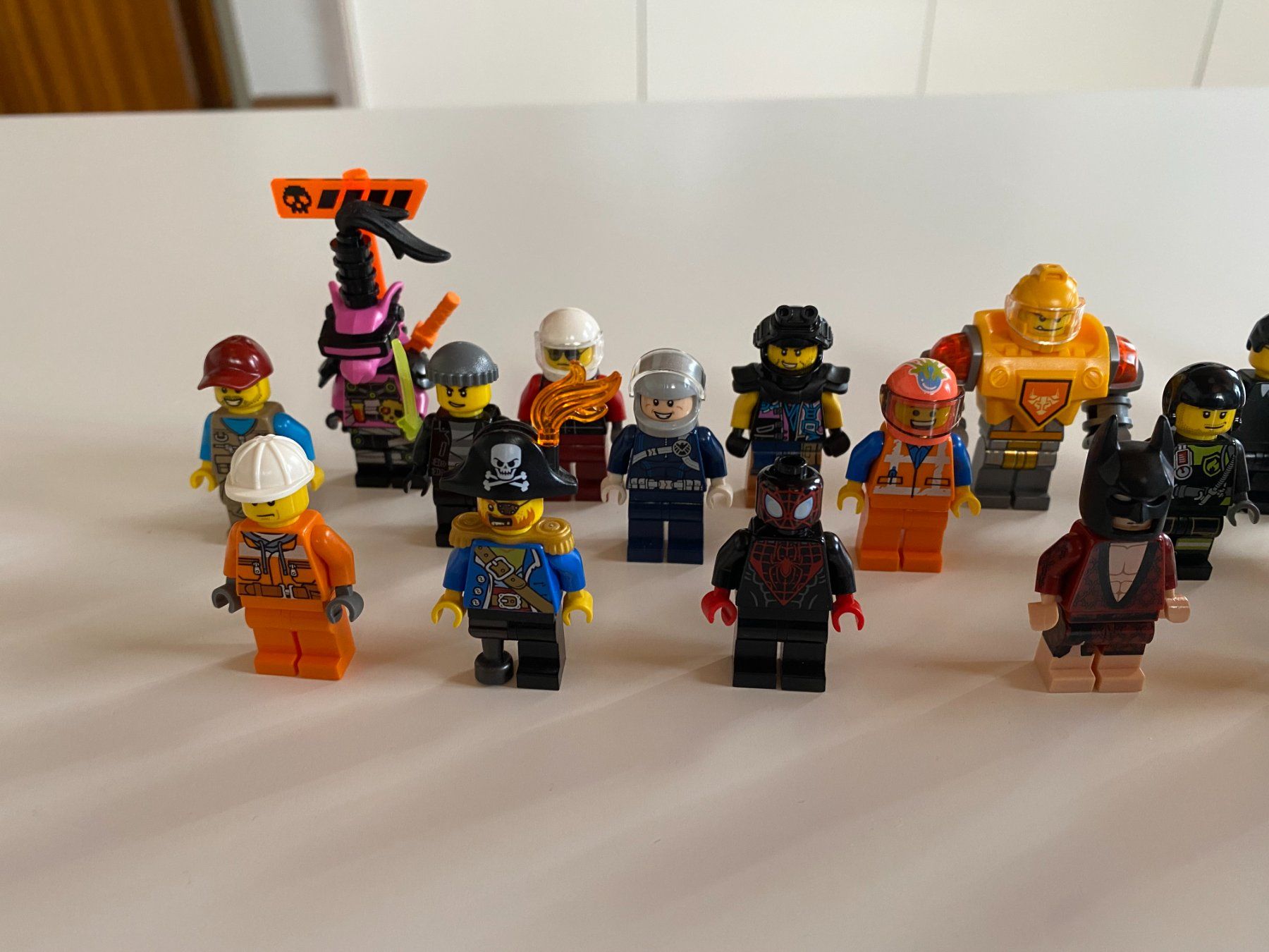 Lego Giocattoli: LEGO - 20 - VERSCHIEDENE - FIGUREN – Usato da Gelterkinden venduto da ajdt4 1