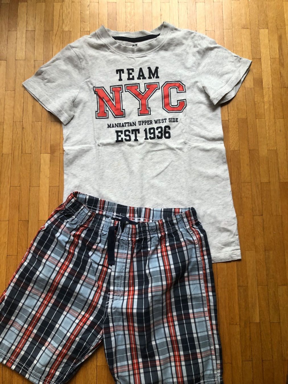 Pigiama & Simili: Pyjama 10-12 Jahr H&M – Usato da Veyrier venduto da gnoom74
