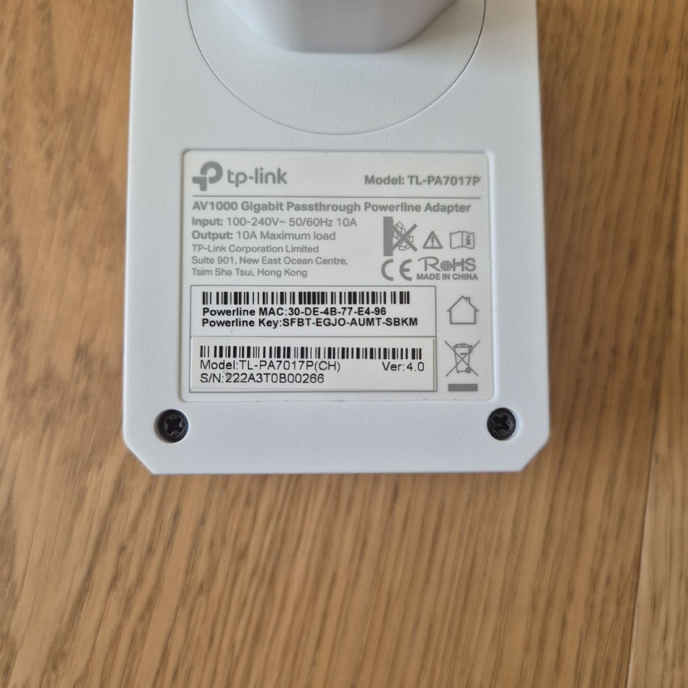TP-Link Unità & Adattatore: TP-Link Powerline AV1000 Gigabit Passthrough Adapters – Usato da Herznach venduto da cur_6dkr 2