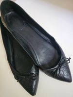 Damen Ballerinas Gucci schwarz Leder Gr. 39 guter Zustand