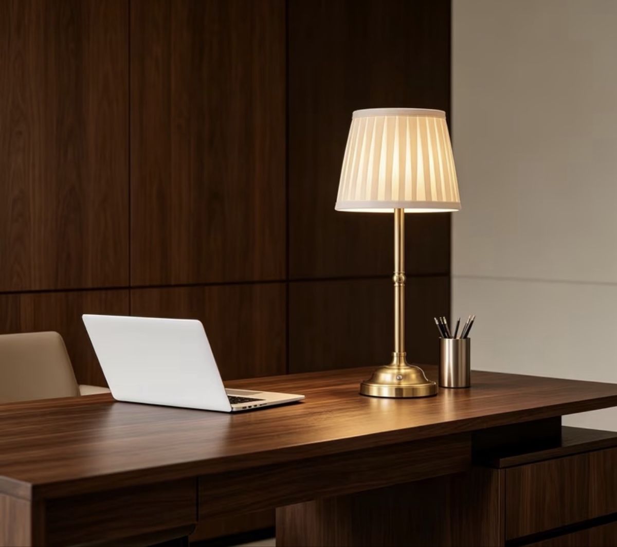 Lampade: Nachttisch lampe ab CHF 1 – Nuovo (secondo la descrizione) da bonstetten venduto da Morellee 1