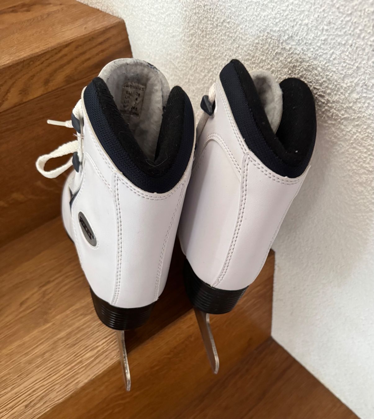Pattini da ghiaccio: ROCES Schlittschuhe in Grösse 38 – Usato da Herzogenbuchsee venduto da zukerka 3