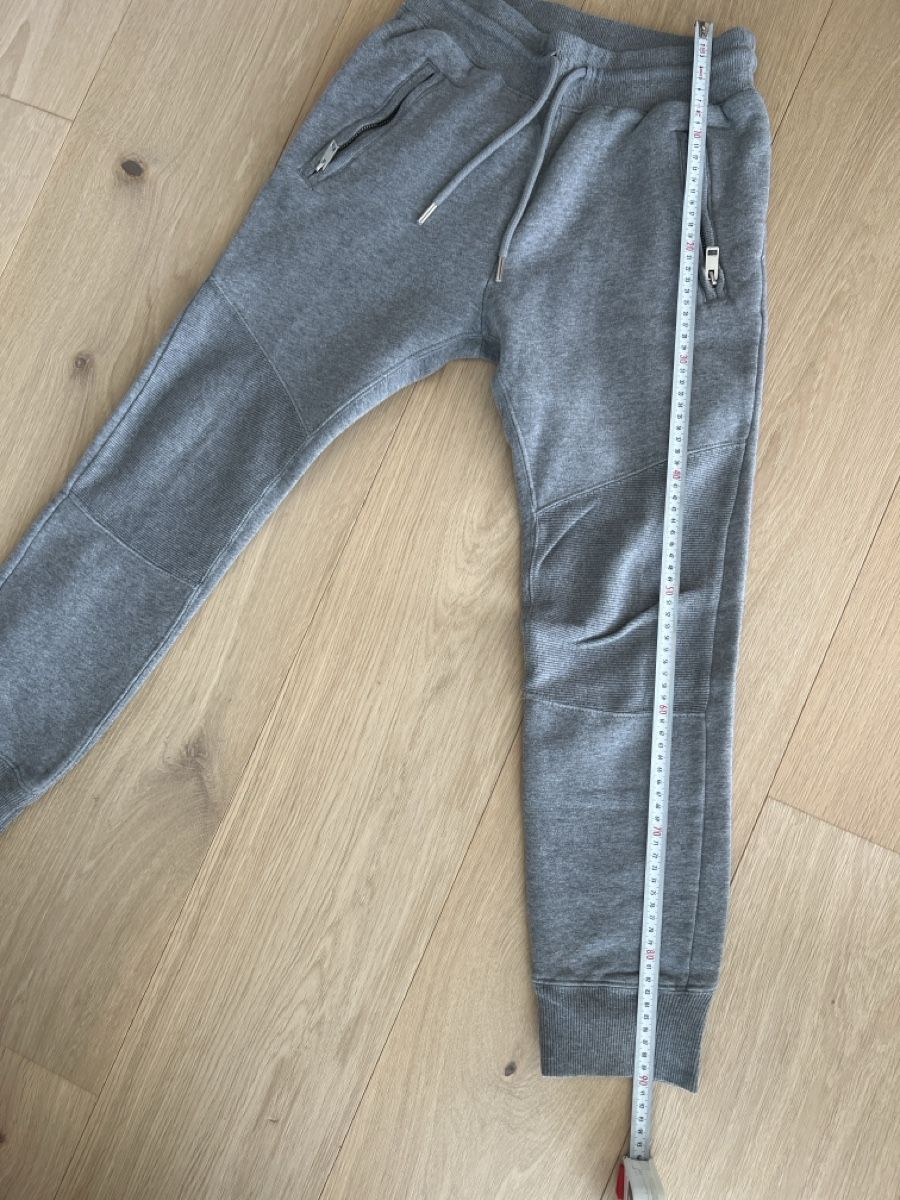 Diesel Pantaloni: Diesel Kunder Jogginghose, Grau – Usato da Rorschach venduto da zlatokosa85 4